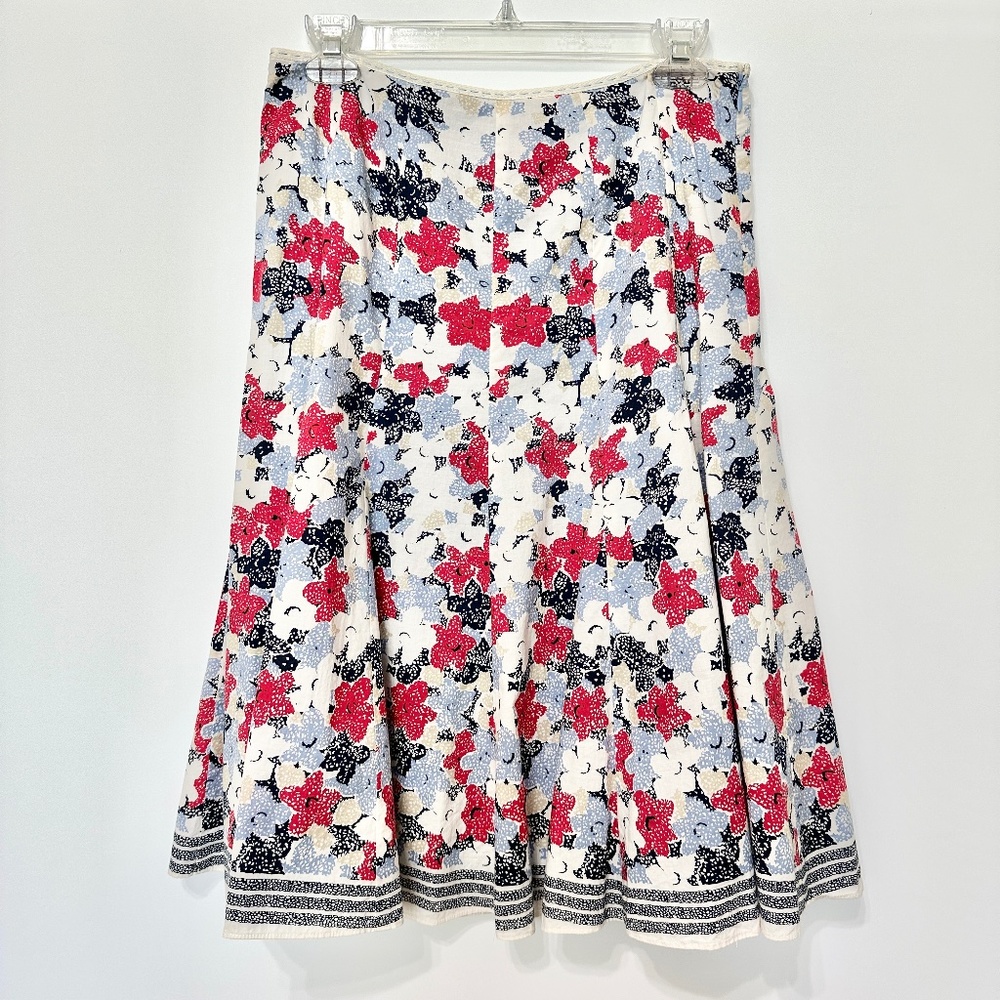 Gianni Bini Women’s Skirt Size 6 Red, Beige and Blue Floral A Line